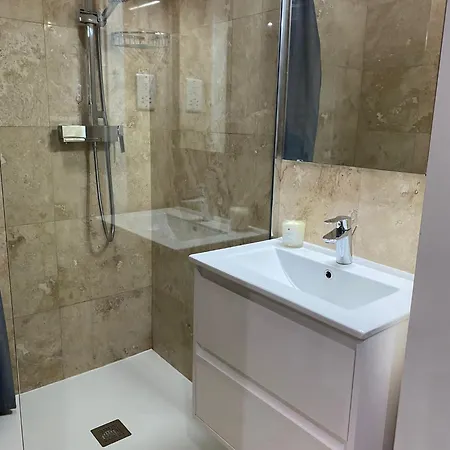 Dwejra Peak House Vakantiehuis *