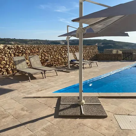 Dwejra Peak Apartment With Private Pool * San Lawrenz