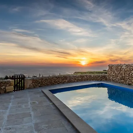 Dwejra Peak House * Сан Лоренц