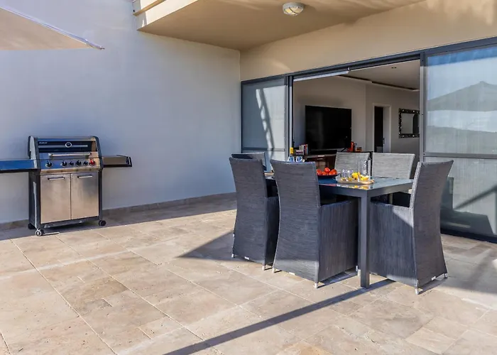 Dwejra Peak House * San Lawrenz